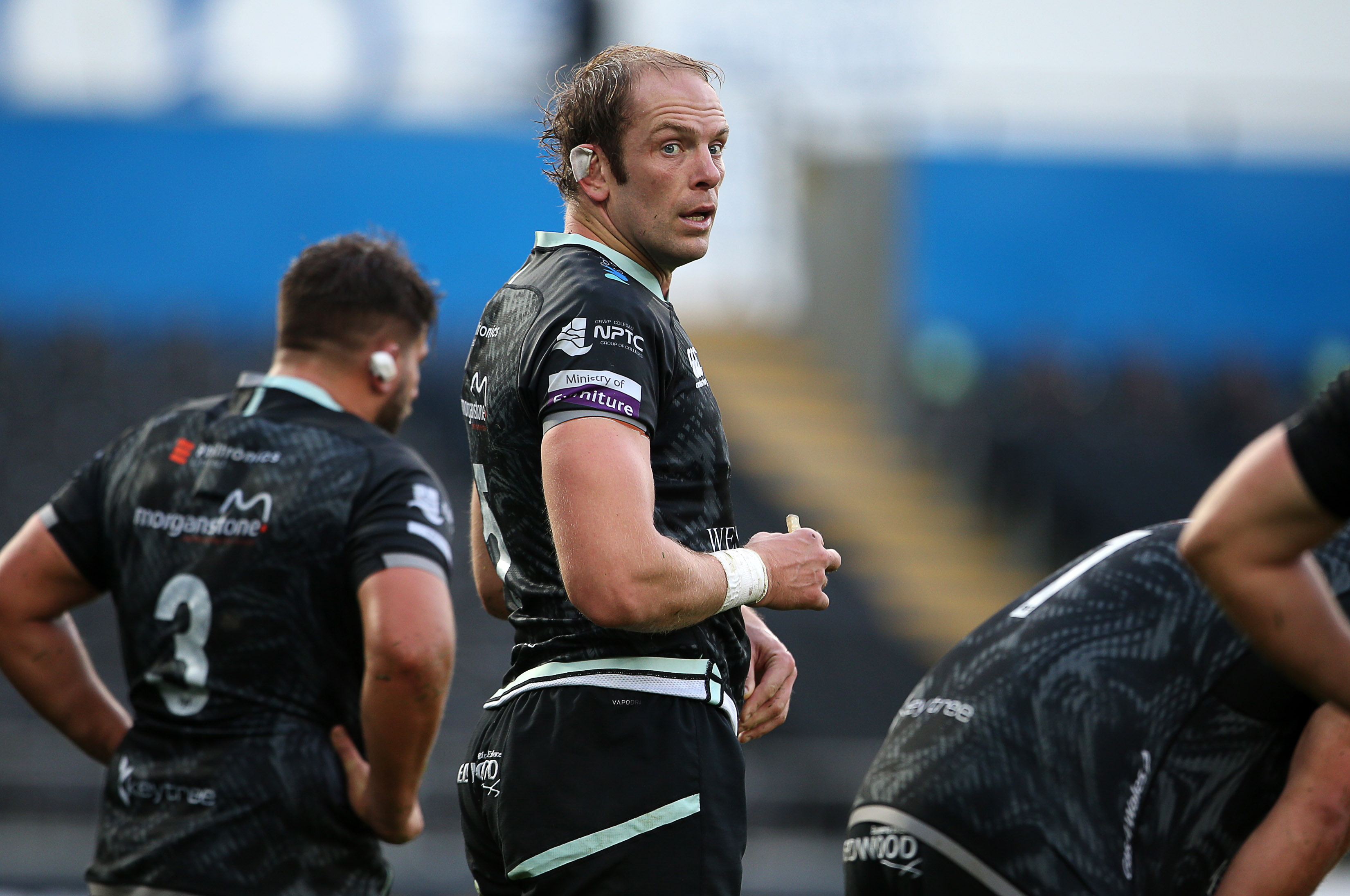 Alun Wyn Jones v Ulster 2