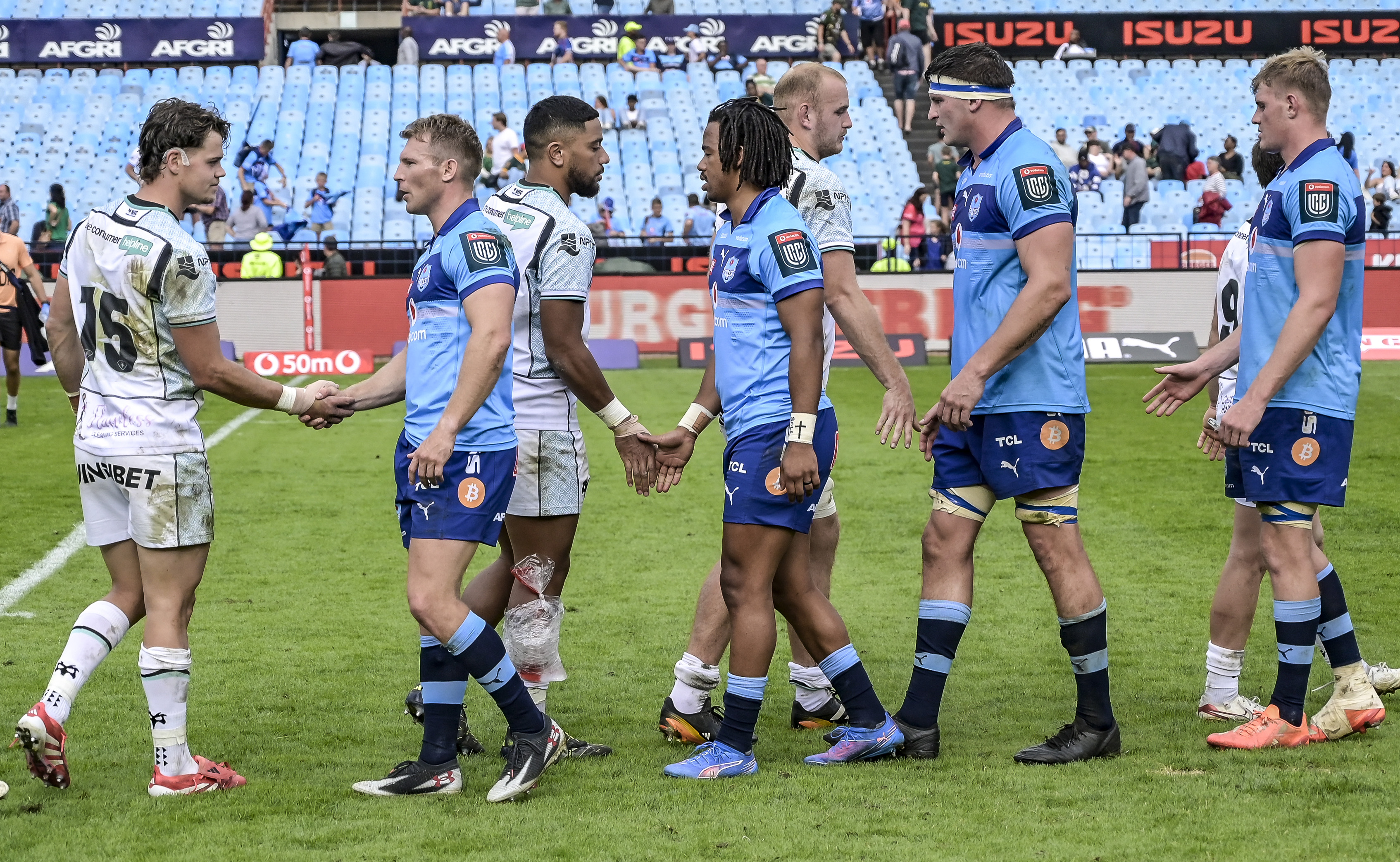 Ospreys and Vodacom Bulls shake hands after Bulls won the game 53 - 40 in Round One of the BKT United Rugby Championship