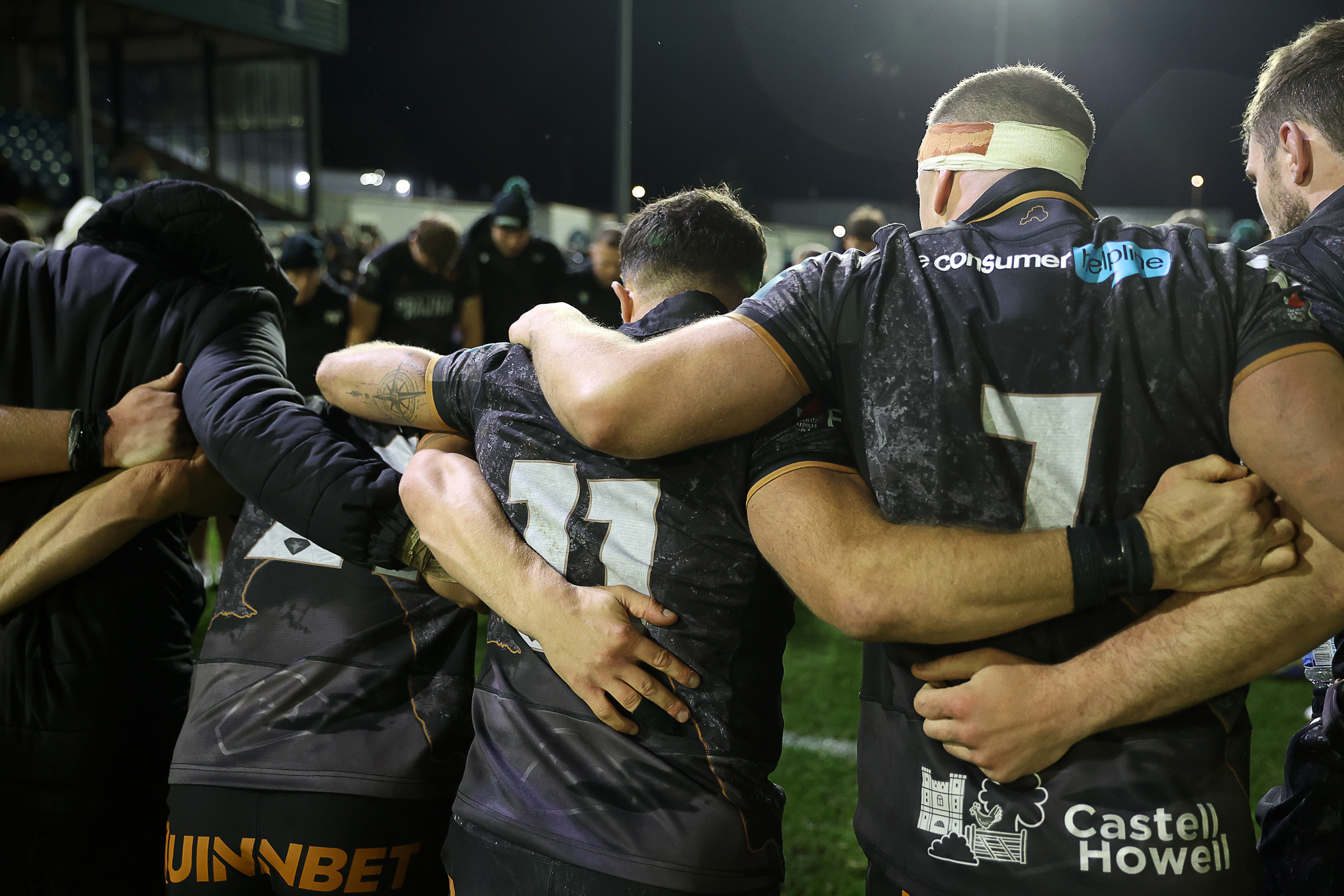 Ospreys Huddle
