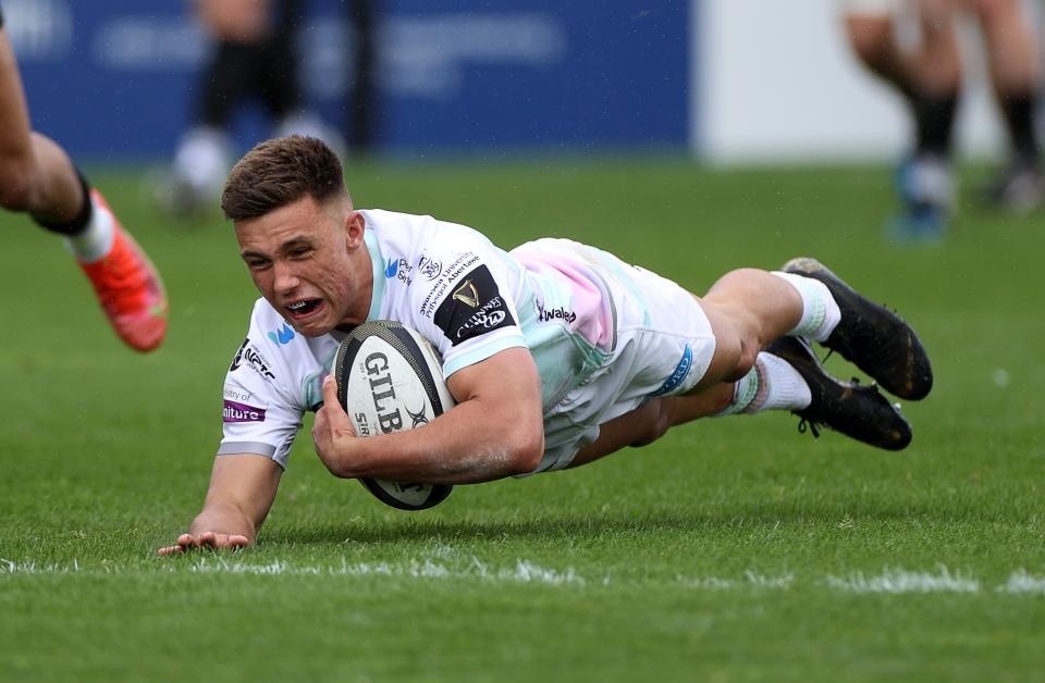 Dewi Cross v Dragons 2021