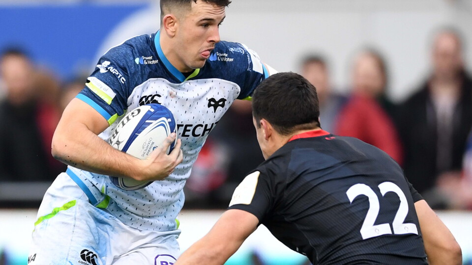 Owen Watkin v Saracens 002