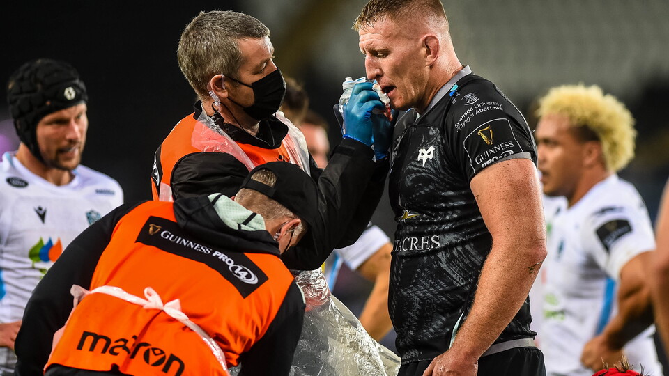 Brad Davies v Glasgow