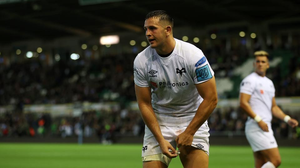 Owen Watkin v Northampton