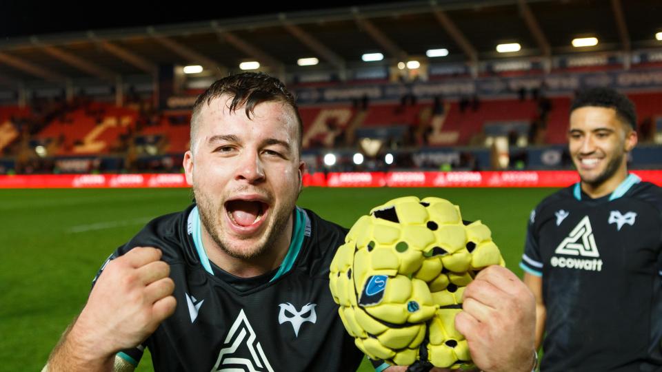 Harri Deaves sponsored by OSC