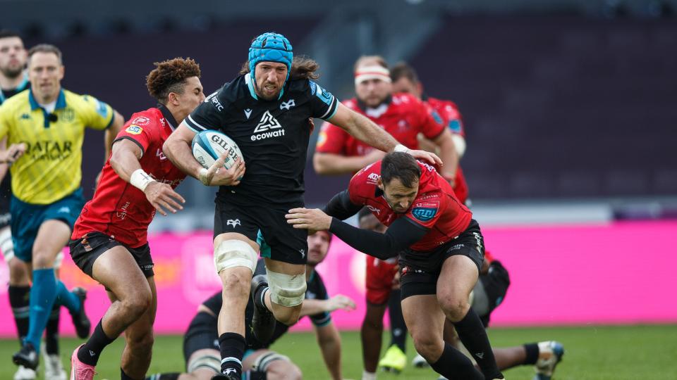 Justin Tips on the run