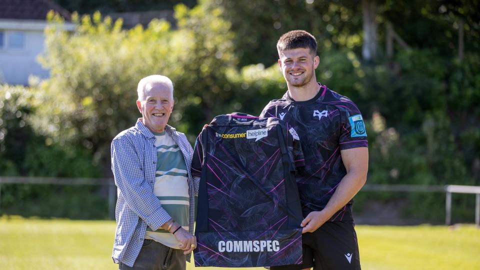 Tristan Davies with sponsors Commspec 