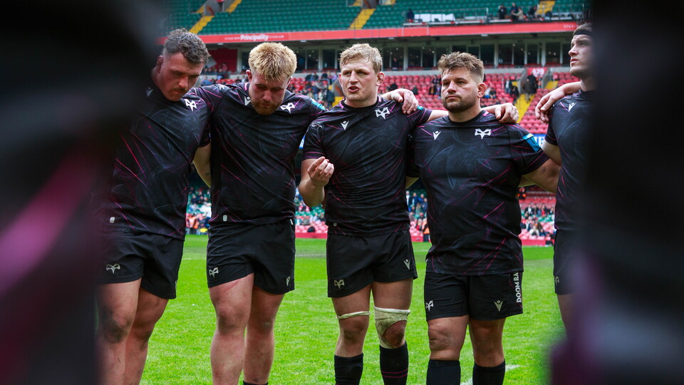 Ospreys huddle at Judgement Day
