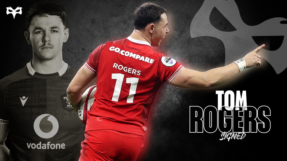 Tom Rogers signs for the Ospreys from Scarlets