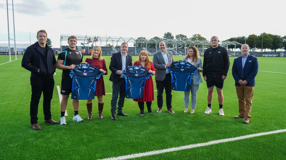 Rob Stewart and Visit Swansea Bay join Morgan Morse, Huw Sutton with Richard Lancaster and Alun Wyn-Jones